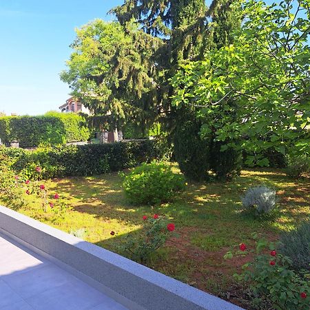 Apartment Elinor 2 Ρόβινι Εξωτερικό φωτογραφία