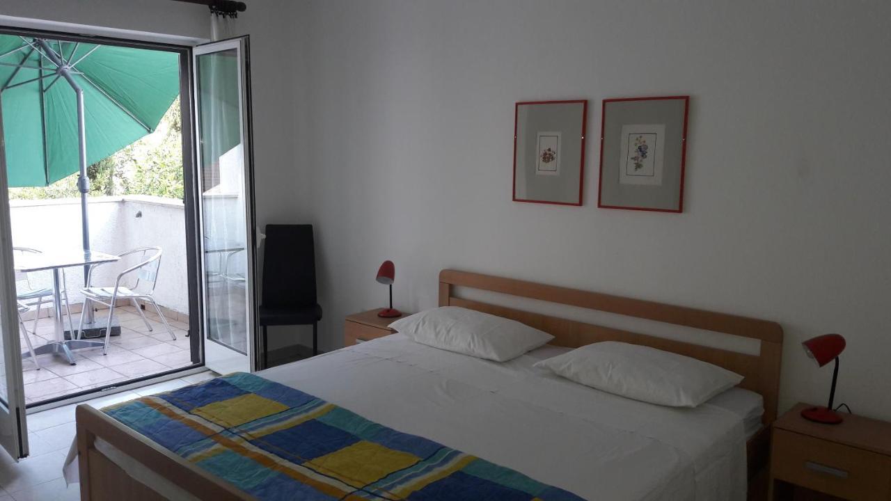 Apartment Elinor 2 Ρόβινι Εξωτερικό φωτογραφία